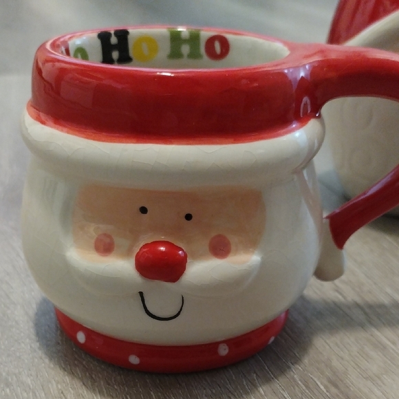 Boston Warehouse Red and White Santa Mug - Picture 4 of 13